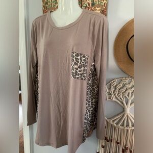 NWT ZENANA Brown Leopard Crew Neck Long Sleeve Top